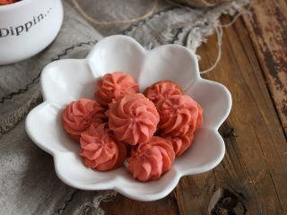 8、红丝绒曲奇,成品