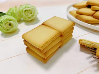 17、奶香饼干,成品