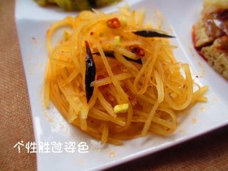 14、凉菜四拼盘,土豆丝甘香爽辣