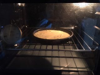 10、宝宝版大板烧,烤箱中层180度25分钟，具体温度根据自己家的烤箱来调节