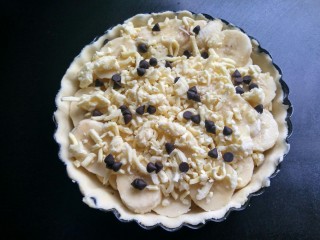 10、百变水果    香蕉派,放巧克力。