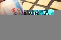 10、咸味土豆饼干,趁水未干之前在表面撒少许盐