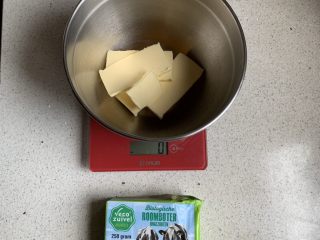 1、皇家曲奇,黄油切片