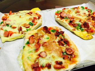 9、薄底披萨,230度 上下层 十分钟