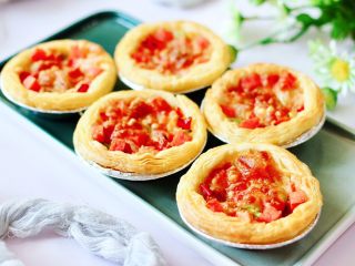 15、蛋挞火腿时蔬小披萨,没想到口感那是一级棒，简直忒好吃了。