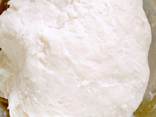 5、超长拉丝批萨,再揉成面团