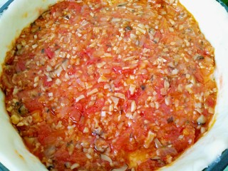 16、超长拉丝批萨,再抹上批萨酱