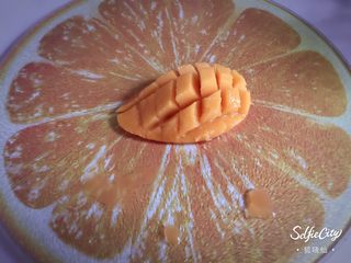 19、寿司????版的欢乐颂五美,芒果切成丁，切成薄片也可以