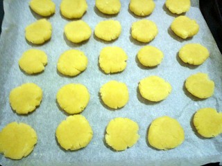 11、辅食计划~芝麻小酥饼,压扁