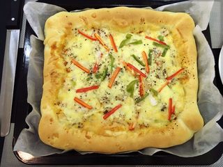 12、鸡肉芝心披萨,出炉！