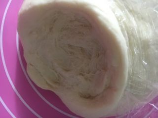 7、鸡丁蘑菇披萨,拉开有蜂窝组织