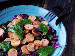 13、香肠沙拉,【香肠沙拉】做好啦。