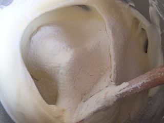 10、手指饼干装饰饼干辅食饼干,混合均匀到无干粉状态