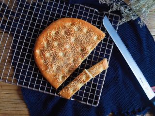 13、白芝麻佛卡夏,成品。