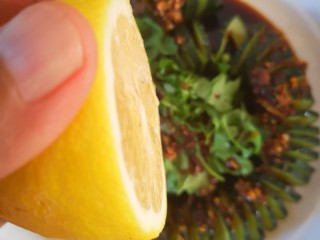 13、蓑衣黄瓜,挤入柠檬