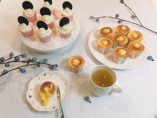 20、坚持做早餐的200天,北海道戚风～奥利奥纸杯蛋糕～百香果蜂蜜水