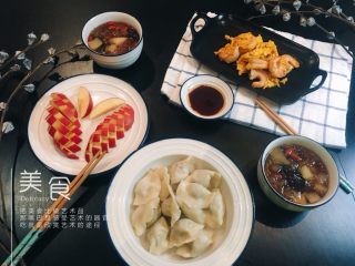 22、坚持做早餐的200天,水饺～银耳红枣汤～虾仁滑蛋