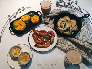 36、坚持做早餐的200天,黑胡椒煎阿根廷红虾～芒果花～核桃腰果红枣枸杞浆