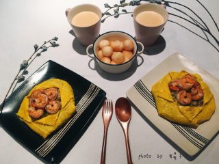 38、坚持做早餐的200天,虾仁蛋包饭～奶茶～脆????