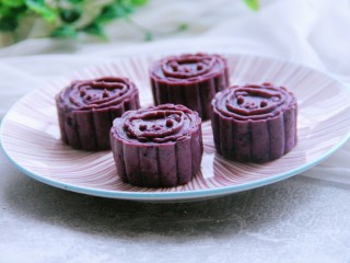 20、紫薯红豆糕,成品