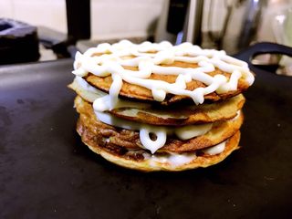 17、多味早餐香蕉派,另一个可以像这样铺上沙拉酱