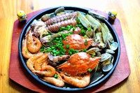 7、生焗海鲜大杂烩,关火上桌！