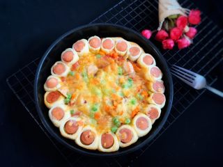 19、猪五花肉#花边披萨#,完成✅