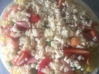 11、水果披萨,最好再撒上一层奶酪碎