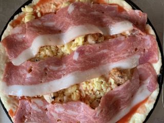 13、培根火腿披萨,放