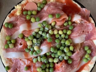 21、培根火腿披萨,放青豆