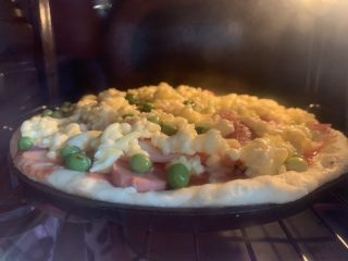 25、培根火腿披萨,烤