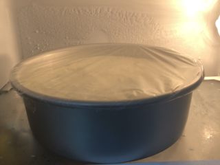 19、海洋慕斯蛋糕,放入冰箱冷藏8个小时