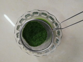 6、翡翠肠粉,过滤后取汁180g使用