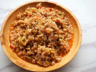 7、芝士虾,因为泡椒中????️盐分，所以无须放盐