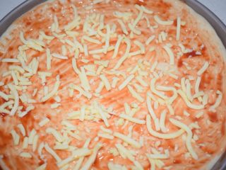 10、不拉丝的比萨还叫比萨吗？,撒上奶酪丝。