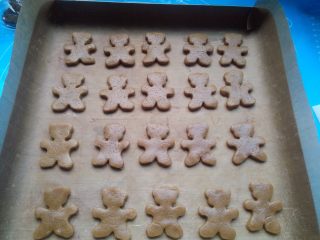 11、小熊饼干,全部做完。