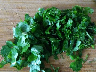 10、香菜萝卜丝,香菜洗干净切细