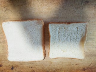 2、零基础芝士披萨,左边的杆了一下，喜欢好看的建议把硬边去了，我没去