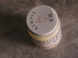 2、沙拉三明治,沙拉酱，我用的丘比