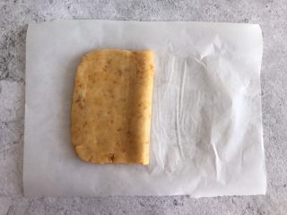 9、网红咸蛋黄饼干,折叠五次