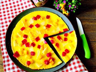 11、缤纷水果披萨,切成合适大小就可以了