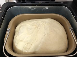 6、葱香芝士面包,发酵到两倍大