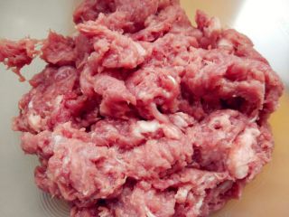 2、意式番茄肉酱, 搅动十几秒即可，稍有颗粒的口感更好。从破壁机中取出