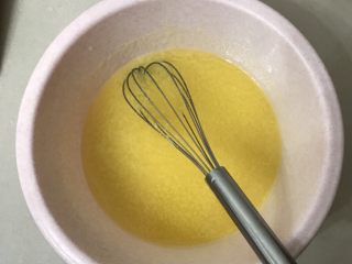 7、花生酥,搅拌均匀