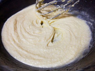 4、巧克力趣多多,搅拌均匀至融化