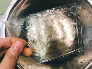 5、BOX蛋糕（酸奶慕斯）????????????,吉利丁片冷水泡软