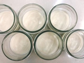 14、BOX蛋糕（酸奶慕斯）????????????,加入一层慕斯馅儿