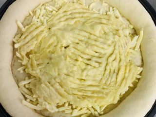 16、榴莲披萨????,加入榴莲泥