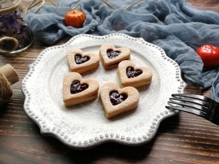 11、爱心果酱夹心饼干,成品图！