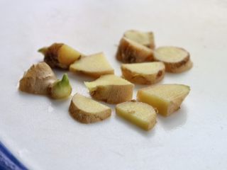 6、秋梨膏,姜切片
